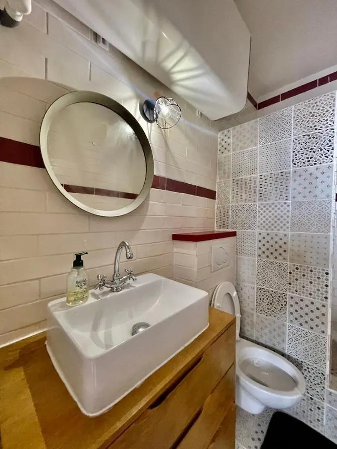 Ferienwohnung Charming Studio Near The Old Port Marseilles