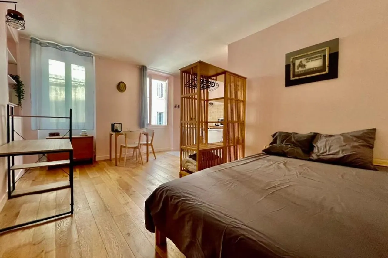 Ferienwohnung Charming Studio Near The Old Port Marseilles Apartment